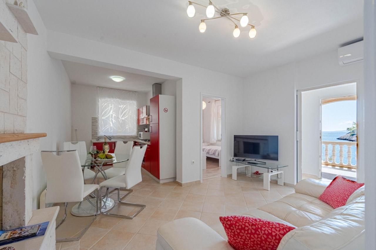Apartments By The Sea Cove Zaglav, Korcula - 12208 Prizba Ngoại thất bức ảnh